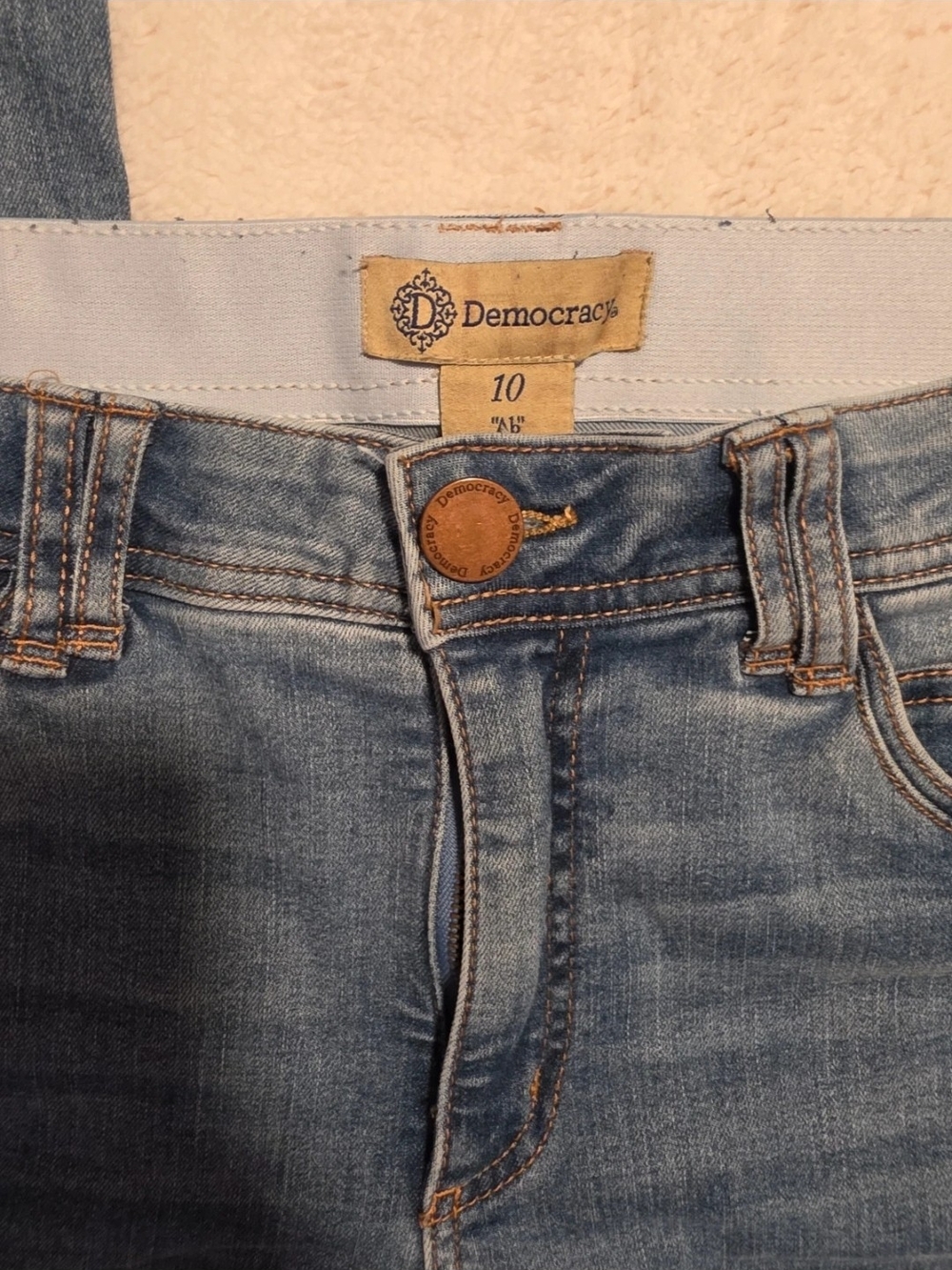 Democracy Women’s Light Blue Flare Jeans